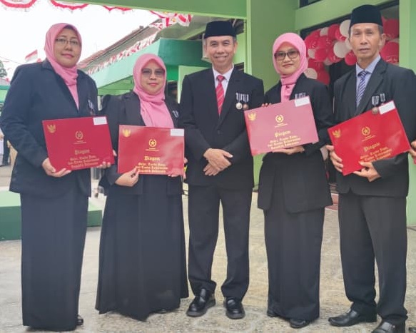 satya lencana man tulungagung