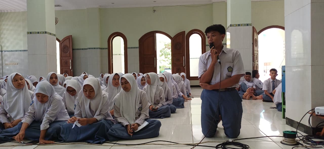 man di tulungagung