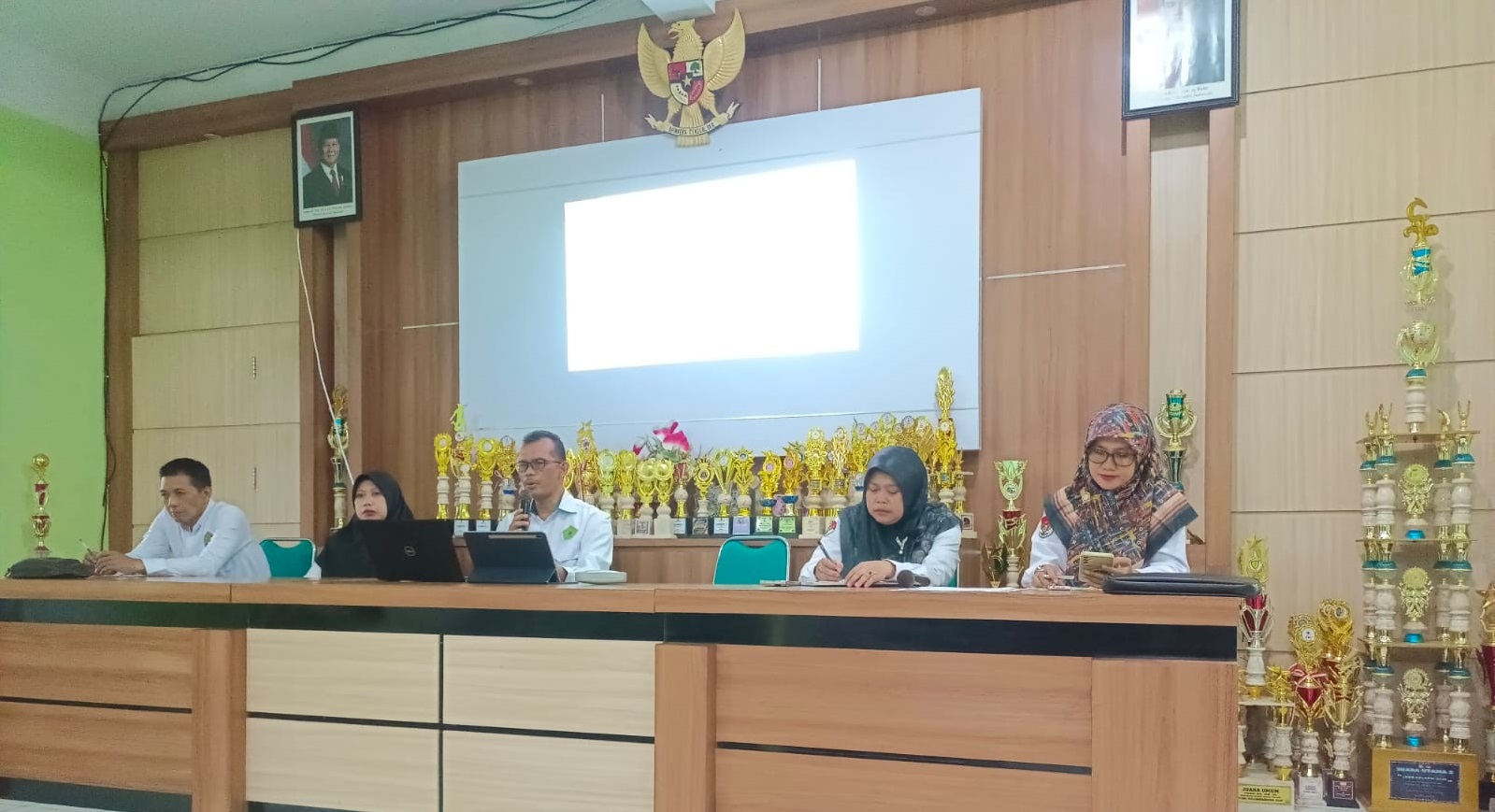 man di tulungagung