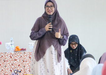 Aniqq Al Fariqoh